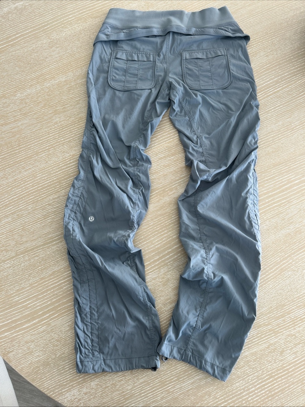 Lululemon Dance Studio Track Pants Women’s 8 Gray Pinstripe Mid Rise Pockets - Picture 2 of 9